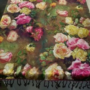 Floral shawl